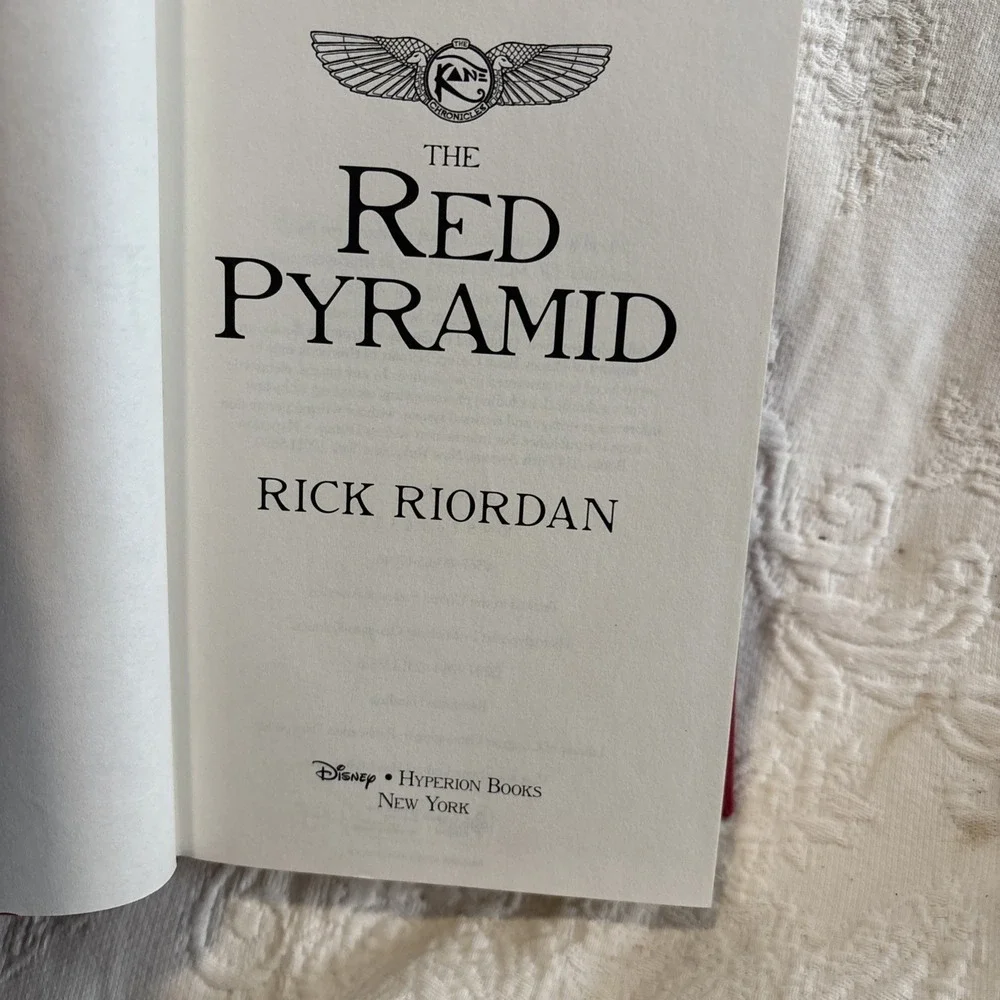 The Kane Chronicles: The Red Pyramid by Rick Riordan - 2010, Hardcover,
